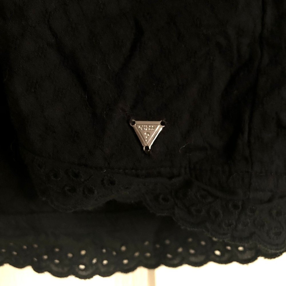 GUESS Top - Picture 3 of 4